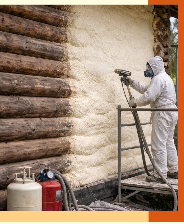 Утепление бревенчатого дома ППУ в Старой Руссе под ключ от 6369 руб. | ТепломастерСрс